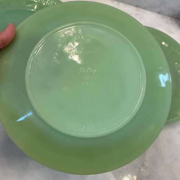 Fire King Jane Ray Jadeite Set of 3 dinner plates -9 1/8inch - Picture 4 of 14